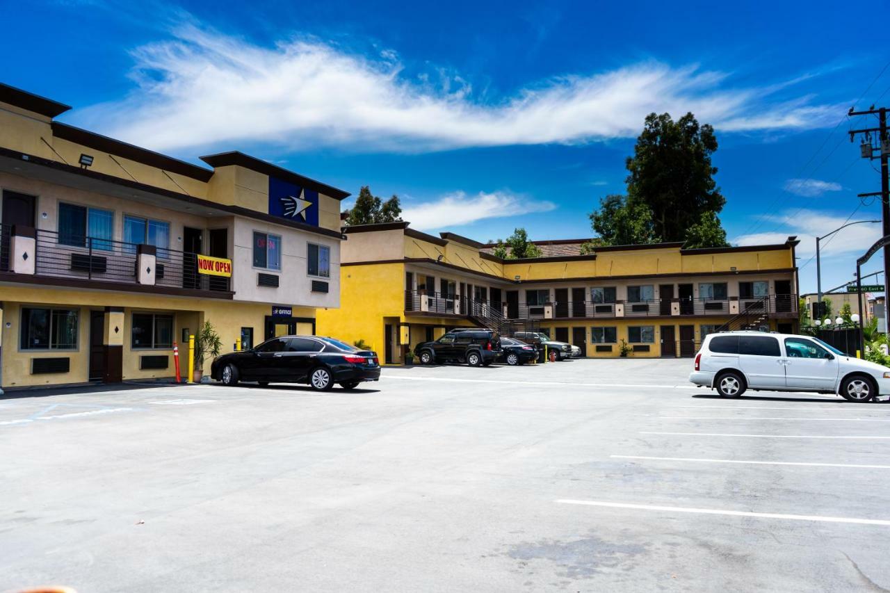 Starlight Inn South El Monte Esterno foto